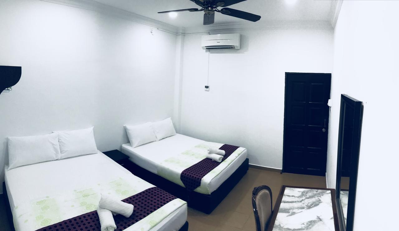 Adina Drive-In Motel Cenang - Managed By Shell Out Resort Pantai Cenang  Exterior foto